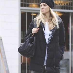 Puffy Blanket Parka Black with inky floral lining